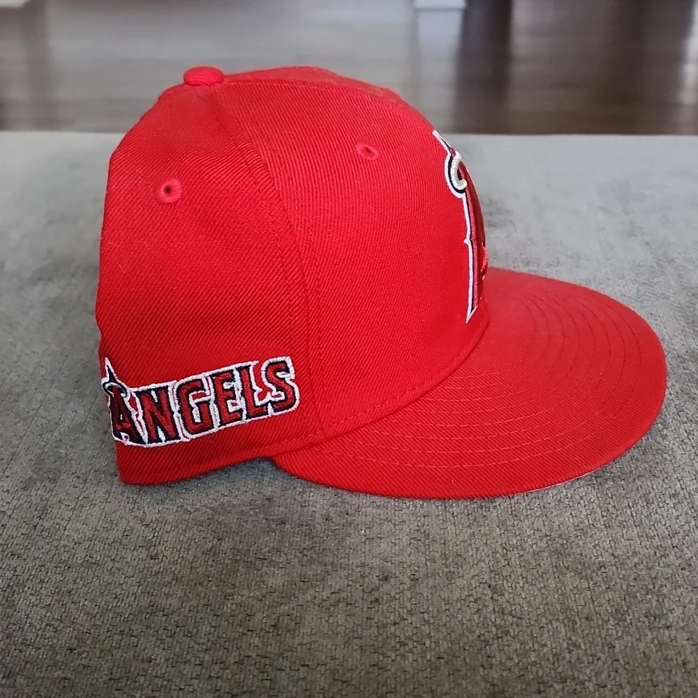 Angels cap - Picture 2 of 3